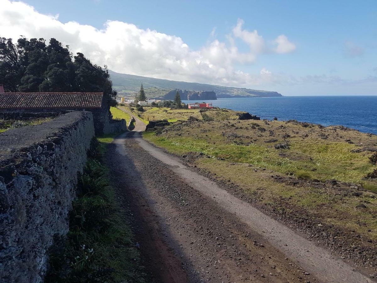 Seaside Azores Villa With Natural Pool, Terrace & Barbecue Capelas Exteriör bild