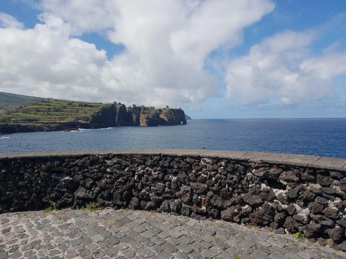 Seaside Azores Villa With Natural Pool, Terrace & Barbecue Capelas Exteriör bild